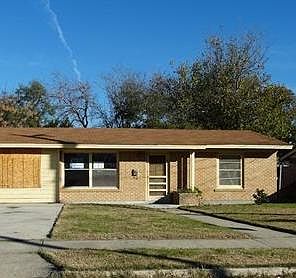 1st image of 127 E Vado Pl