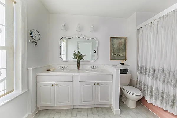 Rented by Halstead Real Estate | media 18