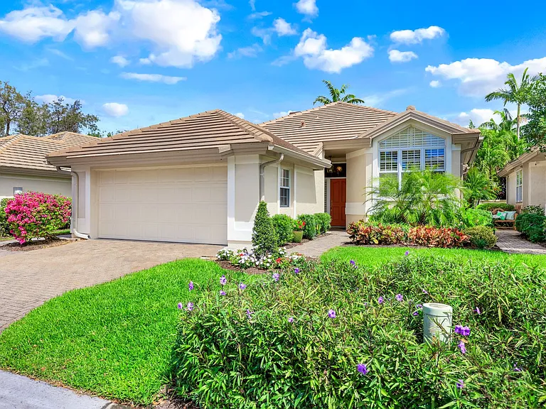 27161 Enclave Dr — Photo 8