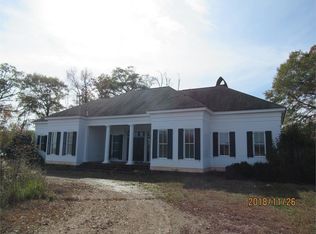 1111 Plainview Rd, Madison, GA 30650