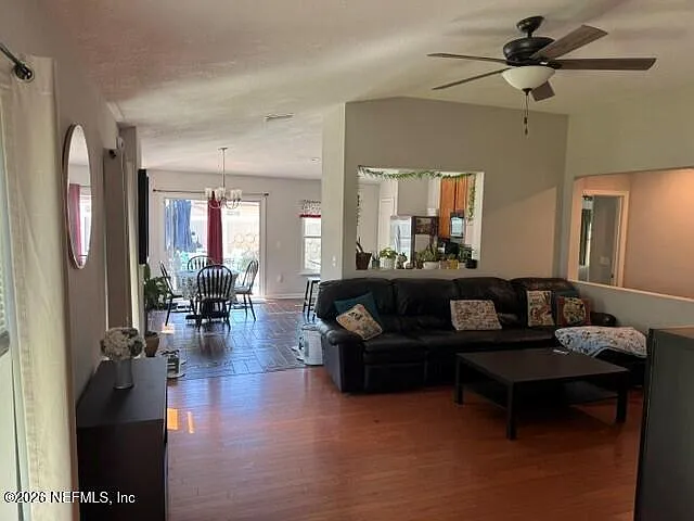1189 Summer Bluff Rd — Photo 7