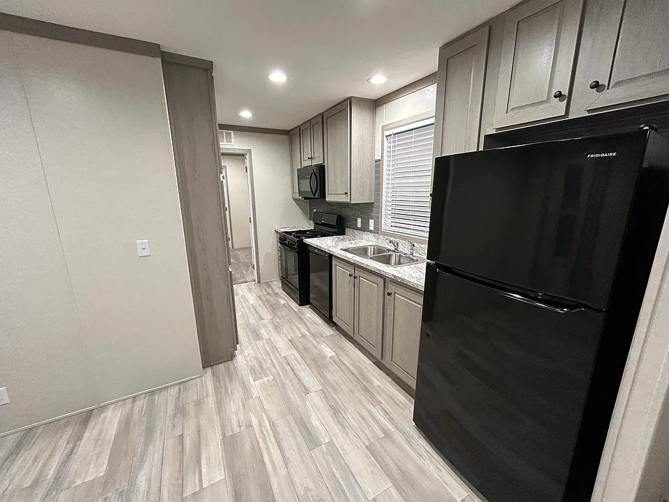 177 Colorado St #177