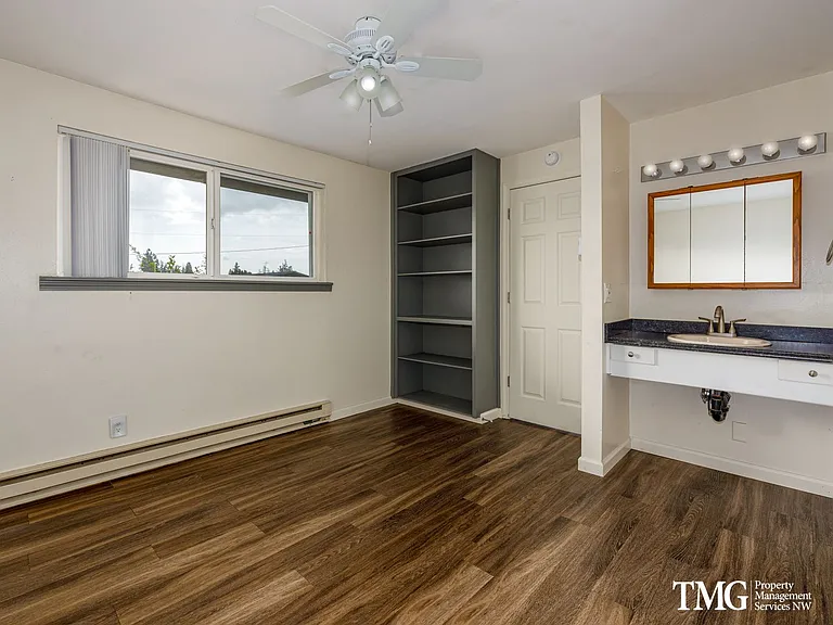 Rancho Real Apartments — Photo 8