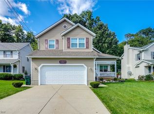 3507 Curtis St, Mogadore, OH 44260