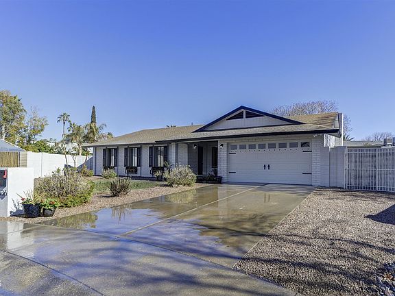 3rd image of 4636 E Willow Ave