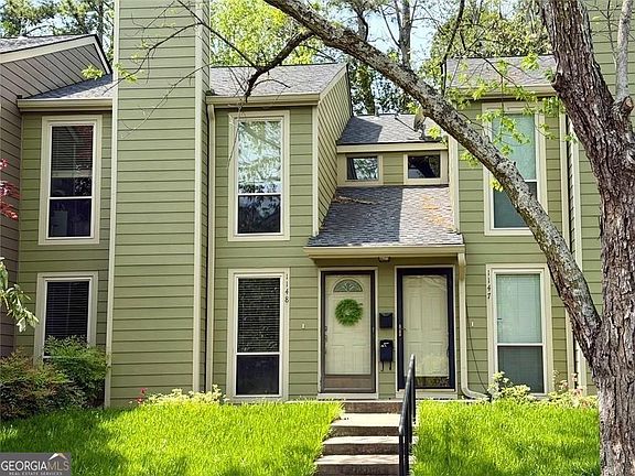 3rd image of 1148 Riverbend Club Dr SE