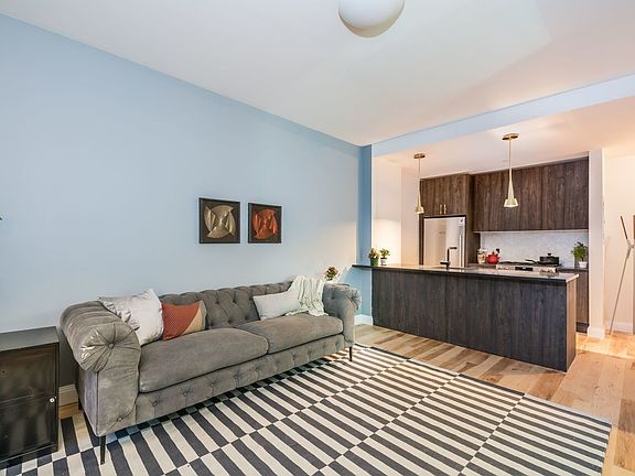 3rd image of 564 Saint Johns Pl APT 521