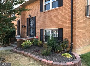 35 Sharrow Ct, Windsor Mill, MD 21244