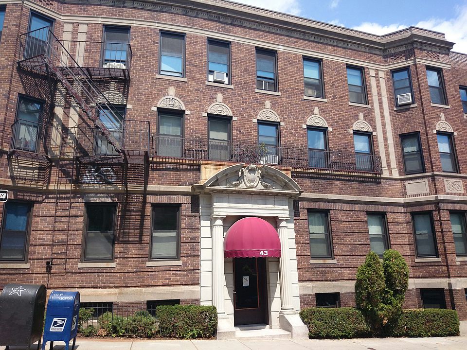 1st image of 43 Glenville Ave APT 7