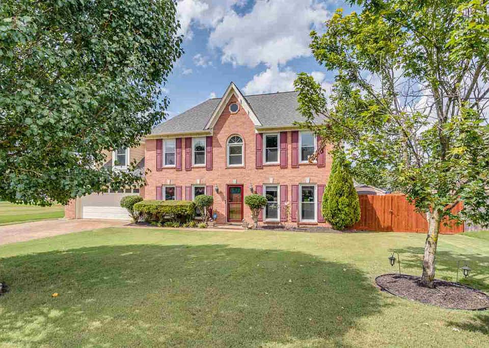 1st image of 8754 Forest Breeze Dr