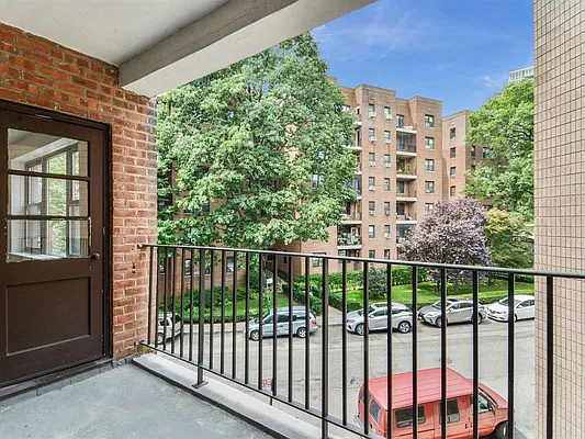 Sold by Robert E. Hill  | media 10