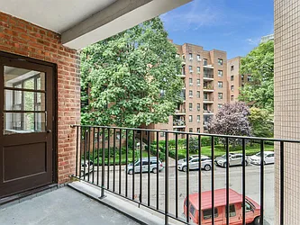 Sold by Robert E. Hill 