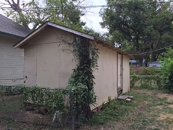 Shed