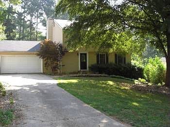 1st image of 9635 N Pond Cir