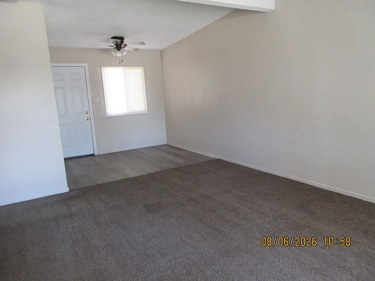 437 Oasis Dr — Photo 5