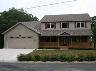 2600 Falcon Ln, Buffalo, MN 55313