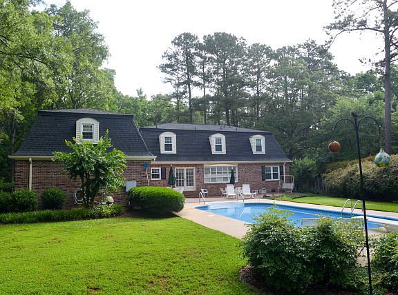 4th image of 107 Oak Forest Dr