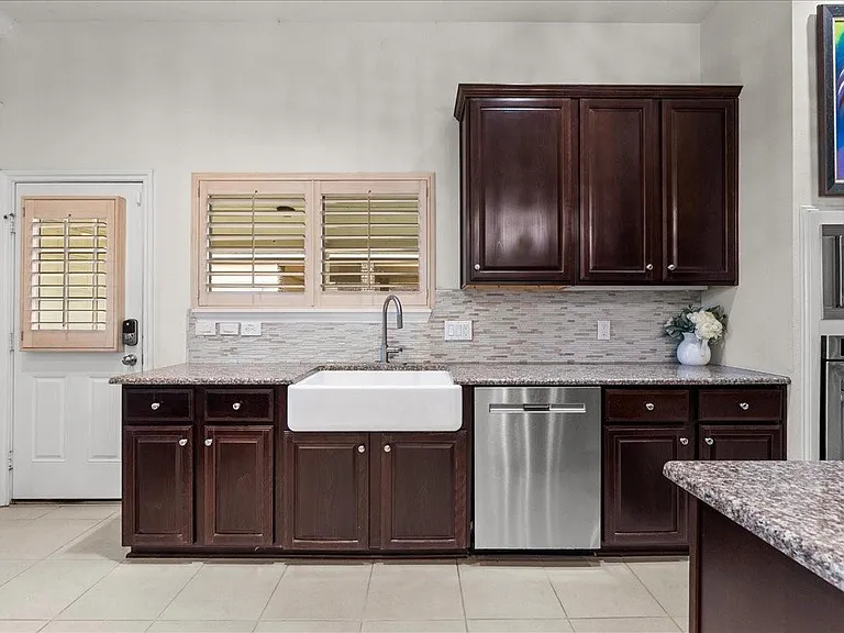 2028 Verde Valley Dr — Photo 14