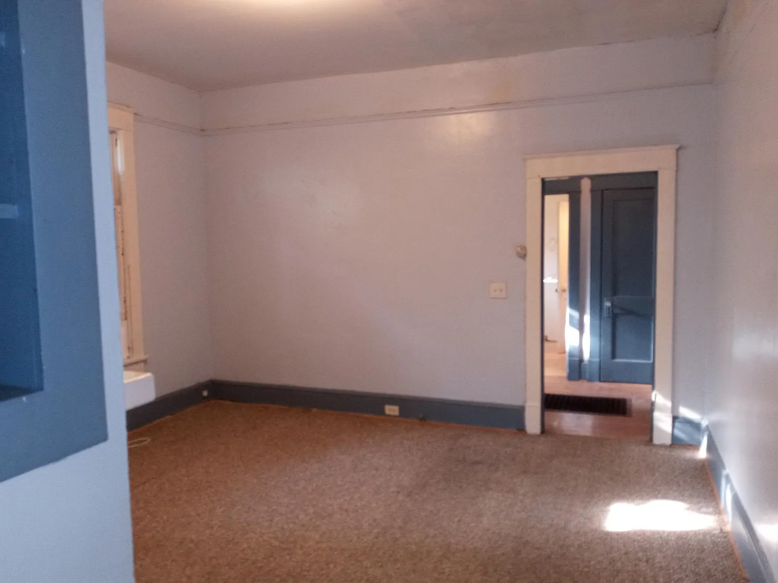 2 bed, 1000 sqft, $850 — Photo 4