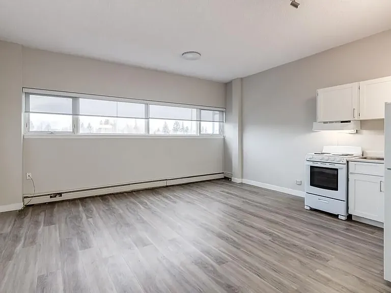 620 67th Ave SW — Photo 36