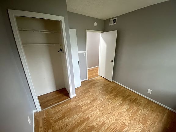 5th image of 1910 Berkley Ave SW #B