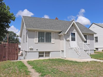 1012 N 12th St, Bismarck, ND, 58501