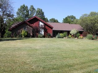 6114 N Chanticleer Dr, Maumee, OH 43537