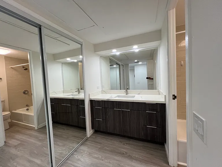 700 Richards St #1403 — Photo 7