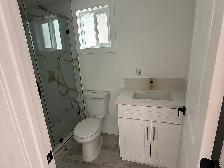 2941 Adriatic Ave — Photo 6