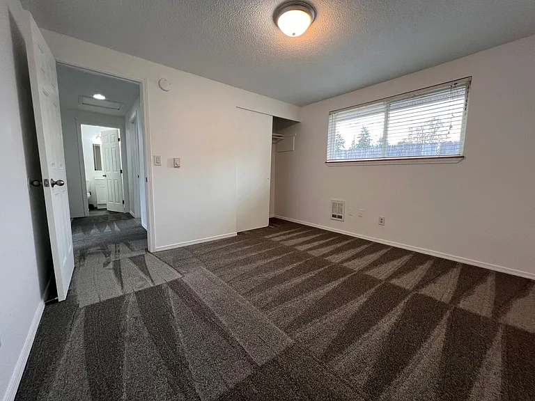 3704 S Gunnison St — Photo 12