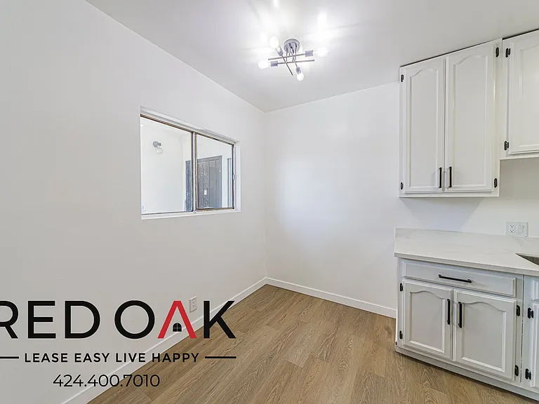 252 W Elm Ave #O — Photo 10