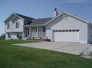 40313 Aspen Rd, Macedonia, IA 51549