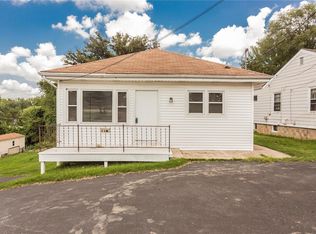 110 Sunshine Dr, Festus, MO 63028