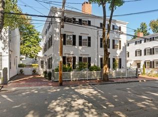12 Fruit St, Newburyport, MA 01950