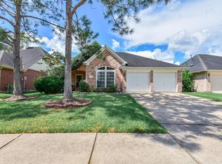 3606 Chesapeake Ct, Pearland, TX 77584