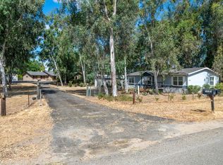 15306 Mark Rd, Madera, CA 93636