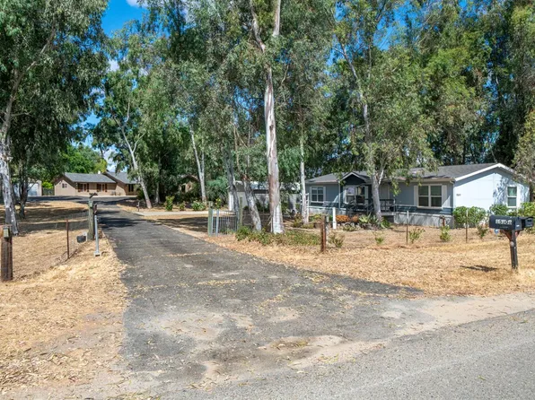15306 Mark Rd, Madera, CA 93636