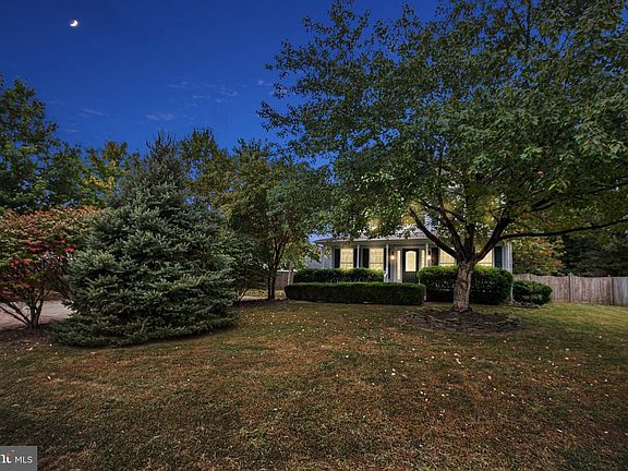 2nd image of 8702 Virginia Pine Ct
