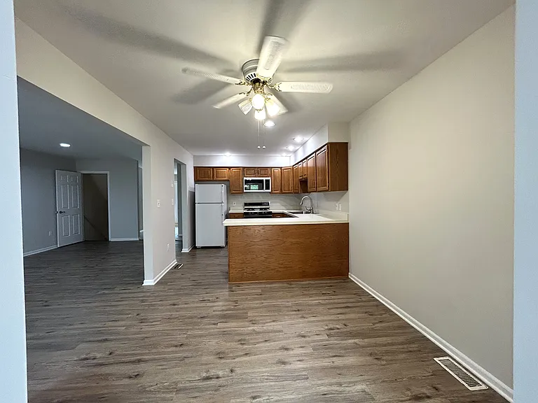5 Elm Ter — Photo 9