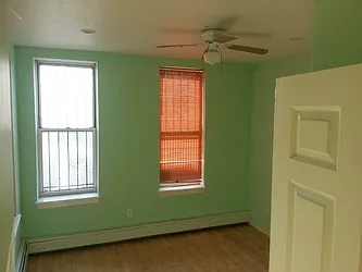 Rented by Transvilla Real Estate & Development Group Inc.