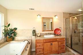 New Mstr bath - Yeah!!