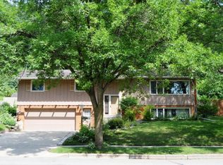 1604 11th Ave NE, Rochester, MN 55906