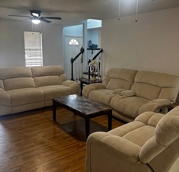 5720 Haley Ln — Photo 5