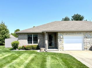 5102 Memphis Ct, Columbus, IN 47203