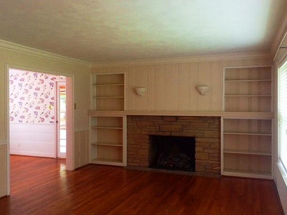 2nd image of 515 Iris Ln