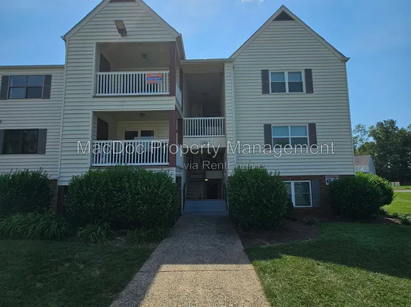 100 Chesterfield Ln APT 302, Stafford, VA 22556