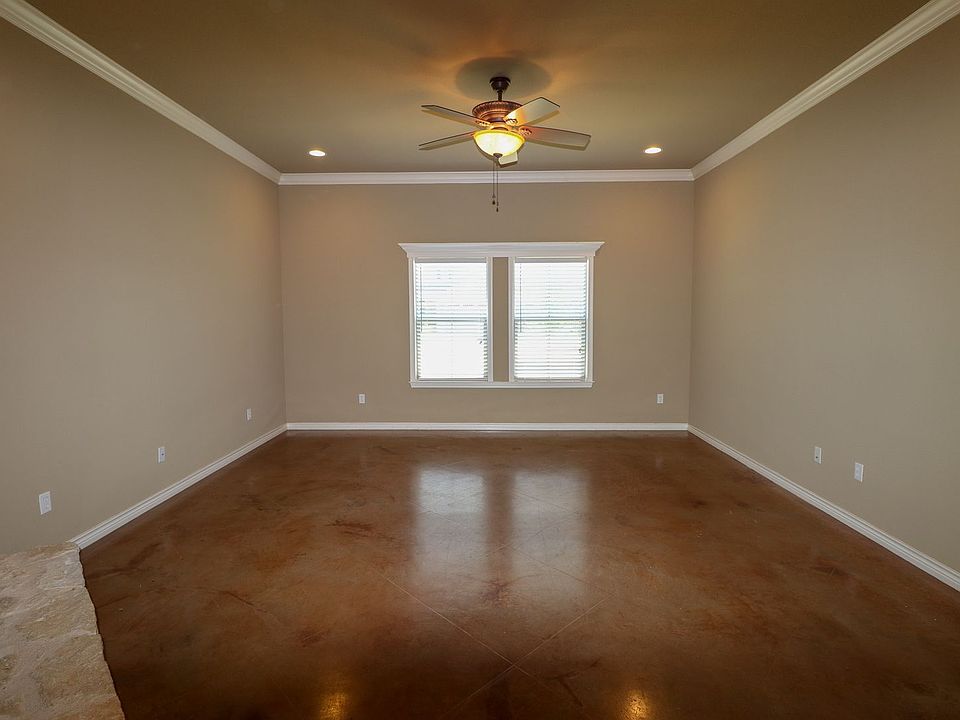 1st image of 3105 Silver Saddle Dr