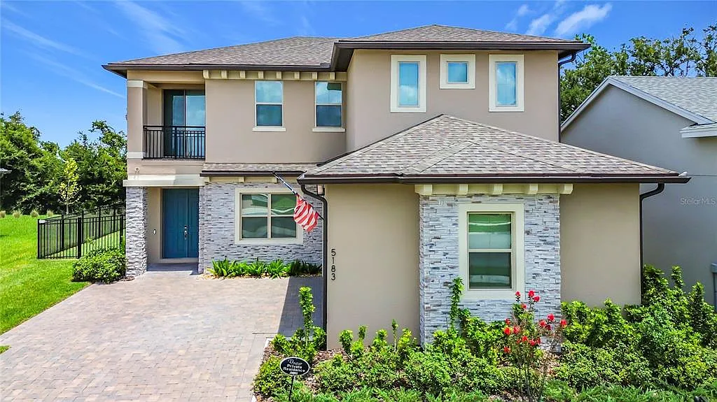 4 bed, 4.0 bath, 3350 sqft, $3,900 — Photo 2
