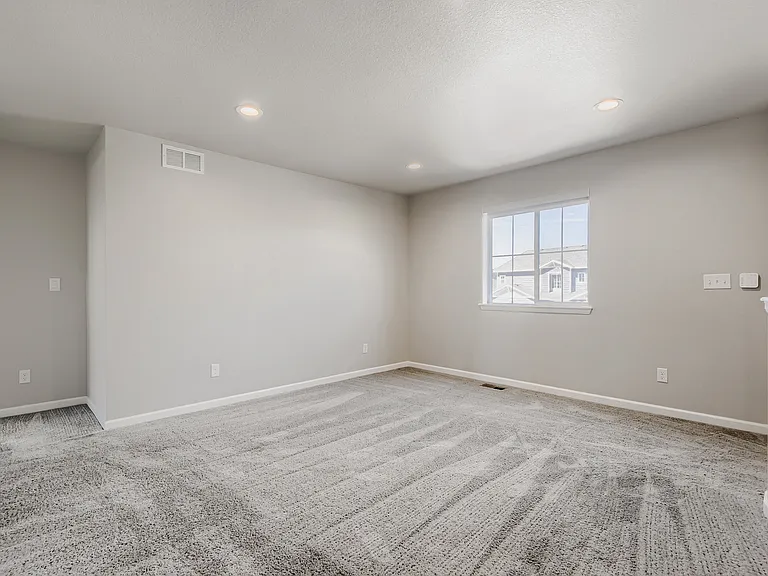 6562 Merrimack Dr — Photo 13