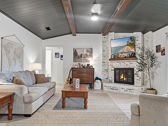 2nd image of 6106 Ben Burrough Rd